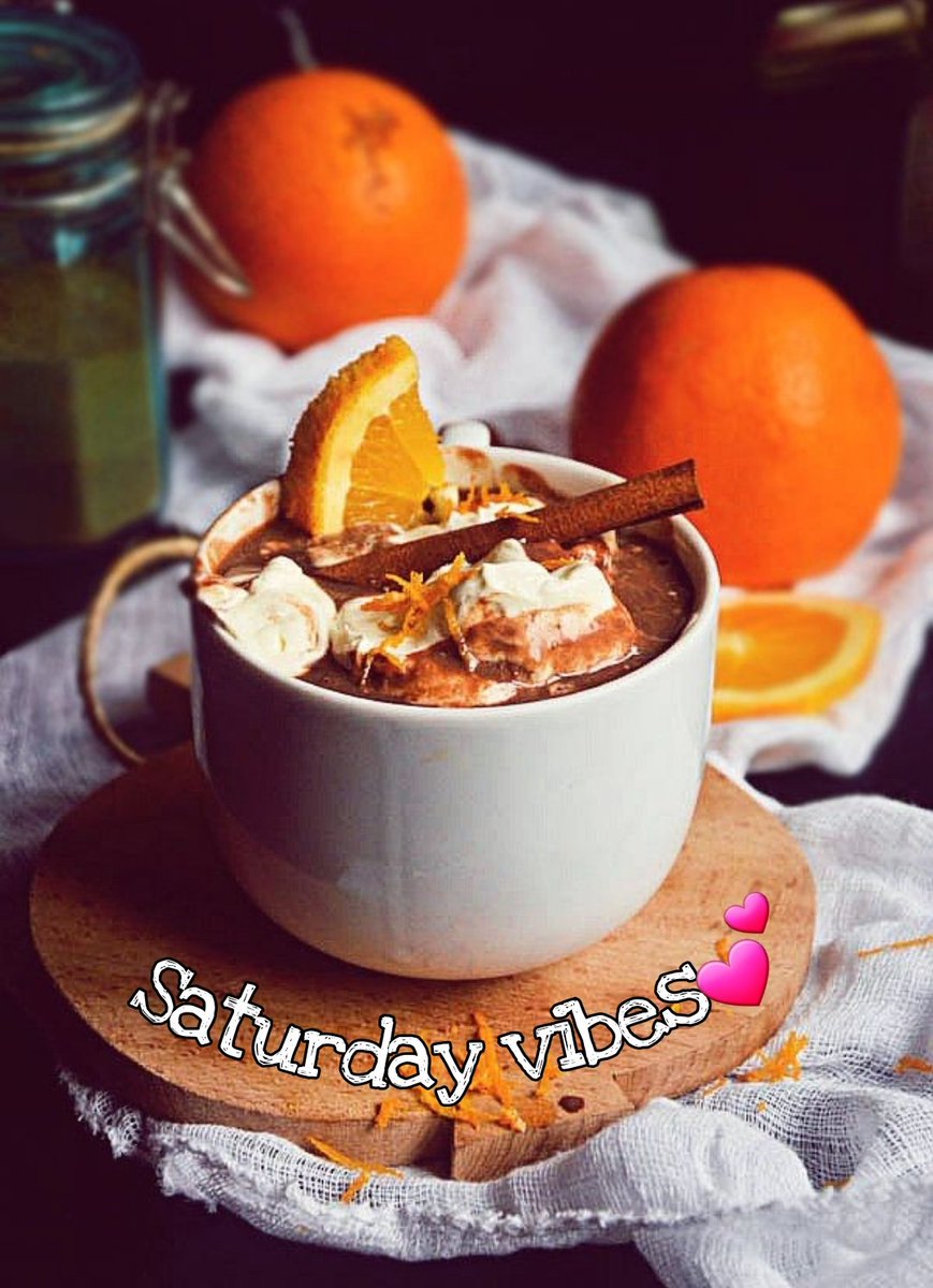 Morning friends!💕
Today I woke up with a sense of celebration🥰 We finally got snow and my gray mood seems to have changed shade💙❄🔥 I can already smell the smell of tangerines and fir branches, mmmm ..🍊🎄
Have you already started preparing for the New Year?🎁🎈
#nftFam #NFTs