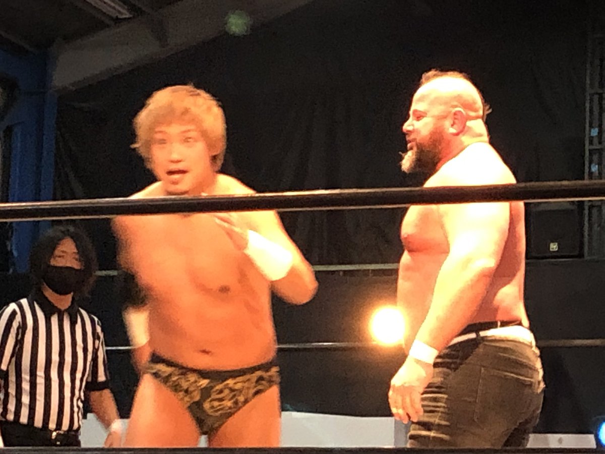 5W6k24bFMjgJQGb's tweet image. 11月19日(土)
ガンバレ⭐︎プロレス
ガンヘッド2022
2AW スクエア
#GunPro
#GunJo