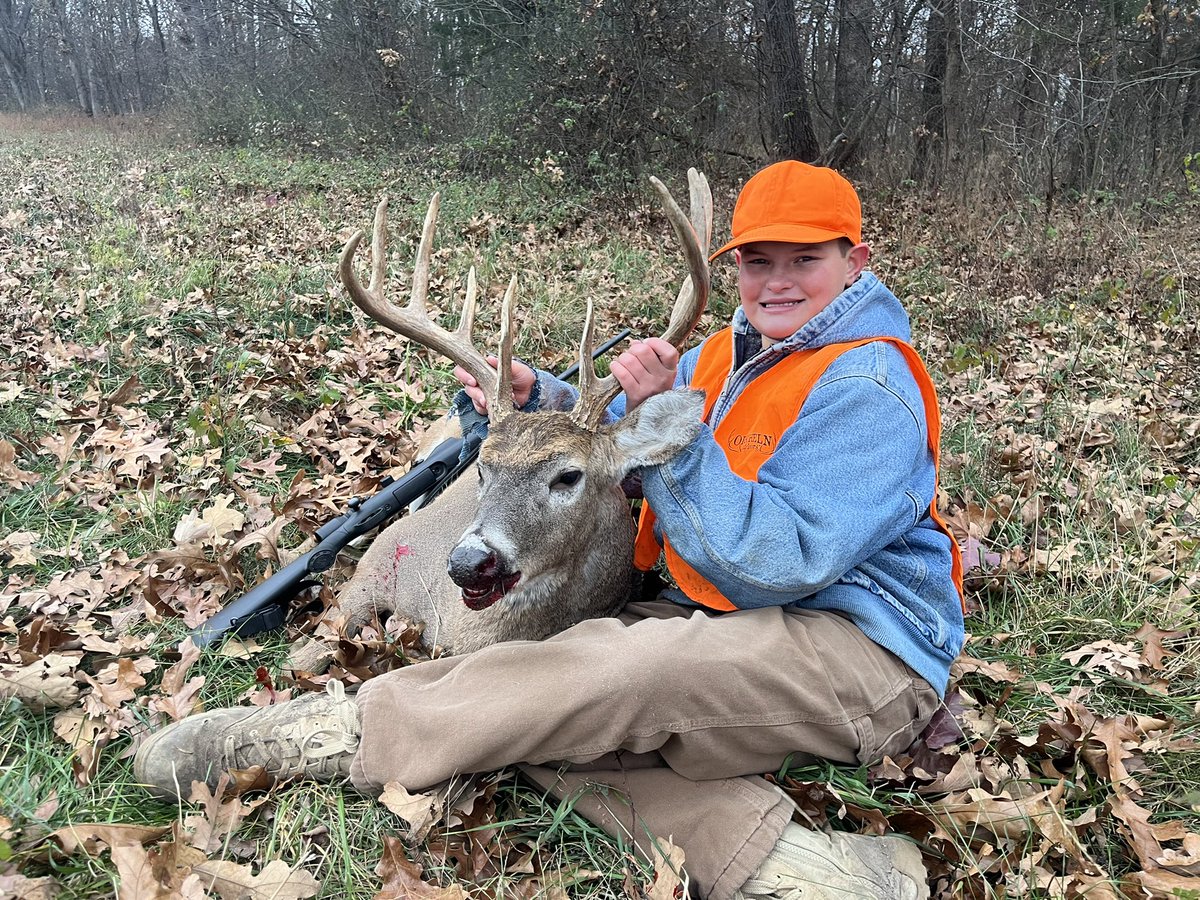 trotsky1313's tweet image. Congrats to my nephew Wyatt on a stud of a buck!  Great opening season harvest!  Glad I could be with you!