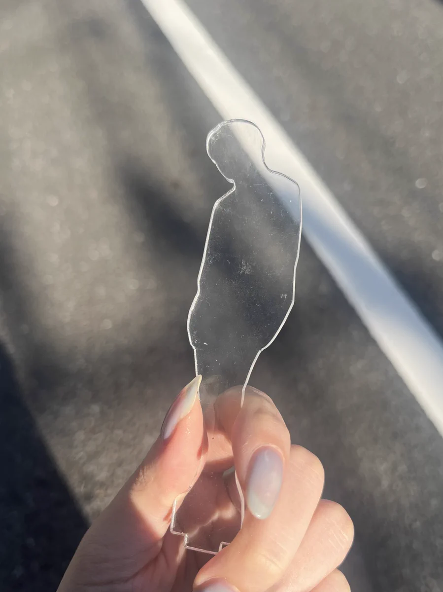 INI髙塚大夢さんのアクスタが！除菌ジェルが漏れてプラスチックに！！