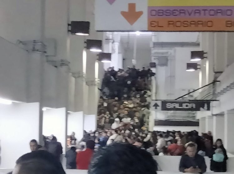 Fercoca's tweet photo. El próximo lunes @GCalderon_Metro comparecerá en el @Congreso_CdMex Les dejo evidencia de la “inversión histórica” en mantenimiento de la administración @Claudiashein https://t.co/8ffTsRHtYa
