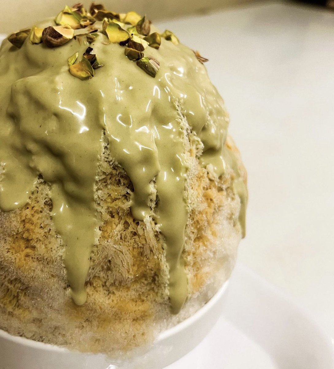 mogmogrume's tweet photo. 『スイーツきたがわ egg customize cafe』

スイーツ店で提供する絶品スパイシーカレー！
プリンやかき氷などもありますが、ランチはカレーが大人気✨

キーマカレーの上にはたっ���りホワイトソース
チーズも入っていてコクが最高でした😊
 
https://t.co/X6IzyekeOW ←お得になるよ！
#gogosapporo https://t.co/FOKObiXkZf