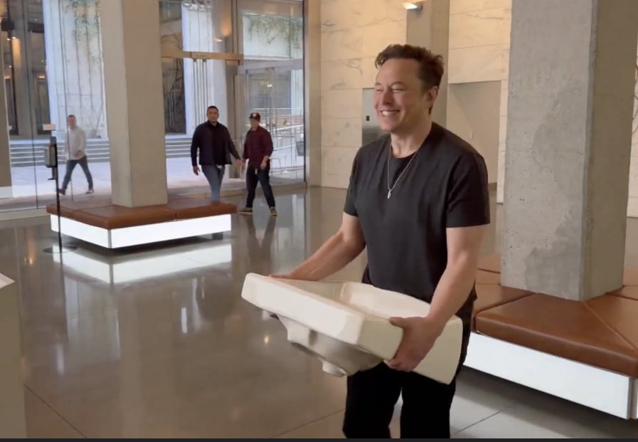 Mejia4Newburgh's tweet photo. @elonmusk I think it has sank in! #RIPTwitter https://t.co/SIPSNQNtkB