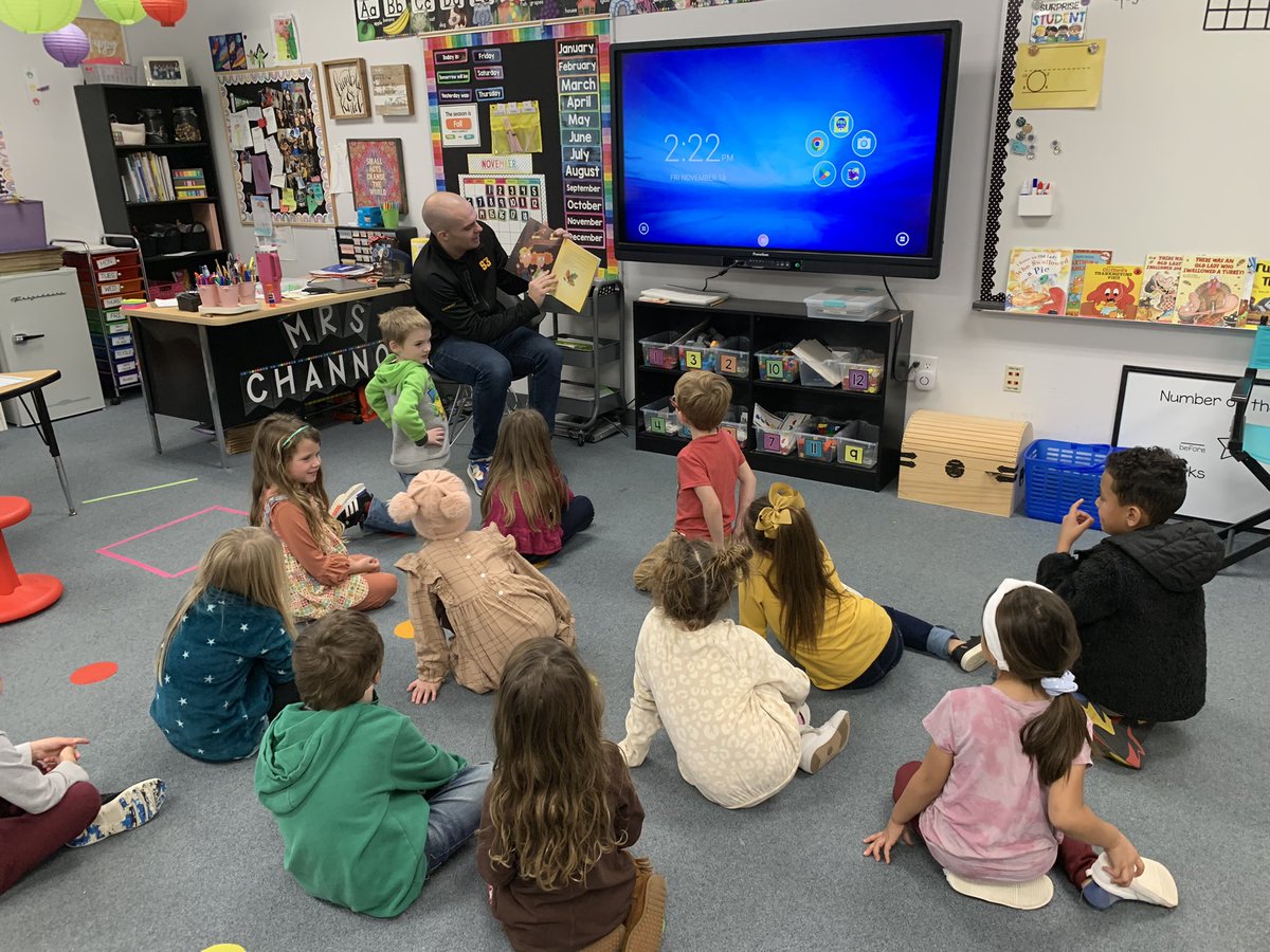 Shoutout to this Watch Dog for spending the day with us! We are so thankful for all he did♥️🐾 @LorenaPrimary #TheLeopardWay