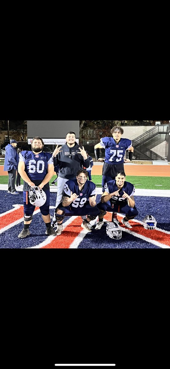 tommyizardFB's tweet photo. BearCub 4 Life #CB4L https://t.co/OrWHvqqedb