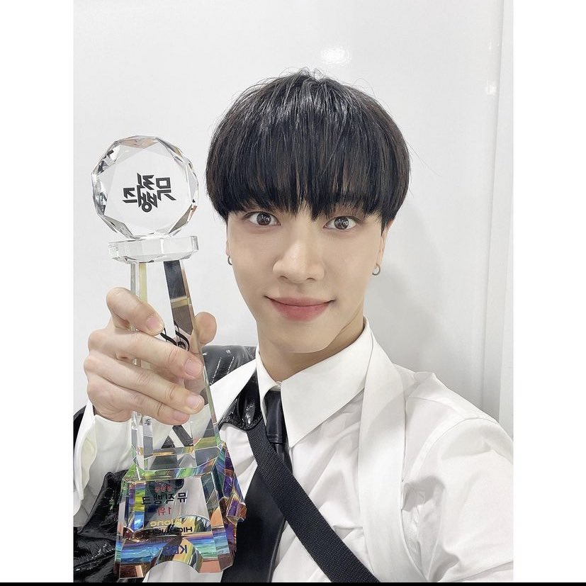 portalhighlight's tweet photo. [#IG | 18.11.22]

Atualização de #Gikwang no Instagram

"Muito obrigado a todos que gostam das apresentações e das músicas do Highlight. Obrigado por gostarem de mim e me apoiarem. Vou retribui-los com melhores músicas e performances💙💛💚💜"

cr: hlxlight

#ALONE3RDWIN https://t.co/uZcYJWzihu