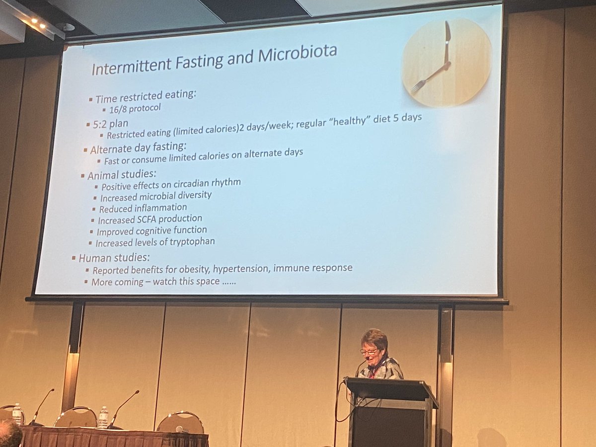TubeDietitian's tweet photo. Intermittent fasting - reported benefits to body composition, glucose tolerance, gut function and more. Ramadan will be March 2023 😉 #fastwithme @AuSPENfeed @MonashNutrition https://t.co/GchKuPasWR