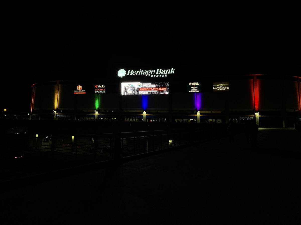 CincyCyclones's tweet photo. You belong here 😊 @HeritageBankCtr https://t.co/Gw2EYFjfXU