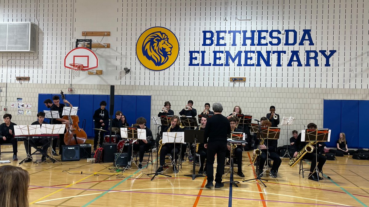 Bethesda_ES's tweet photo. Tapping our toes to the music of the BCC high school at our annual concert at BE! https://t.co/eoO9dTzw6M