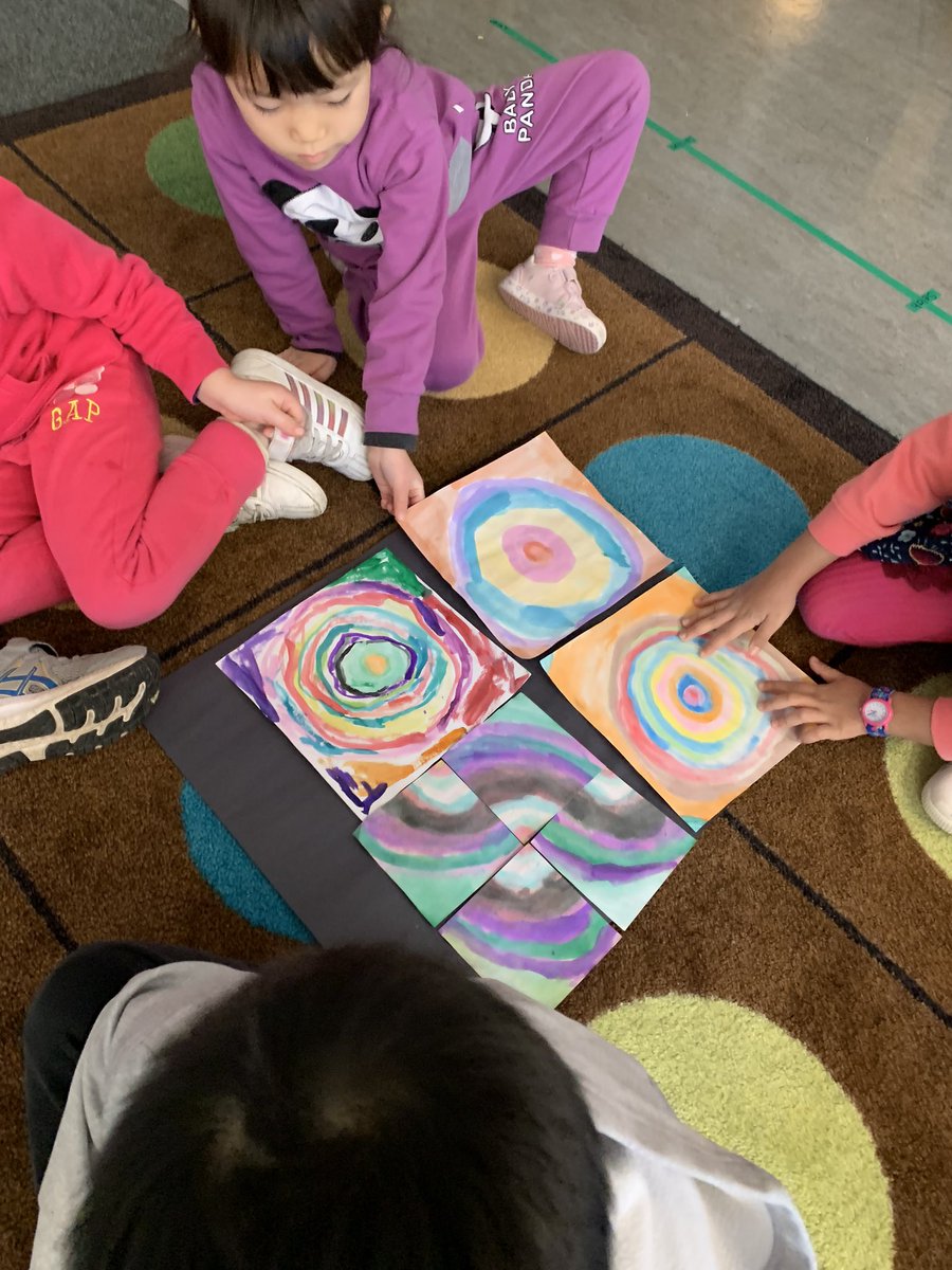 So many hilights in kindergarten <a href="/CaulfeildSchool/">Caulfeild School</a> this week: special helper lunch dates, storytelling and play with our “mini-me’s,” and a collaborative art project just to name a few #connection #collaboration #play