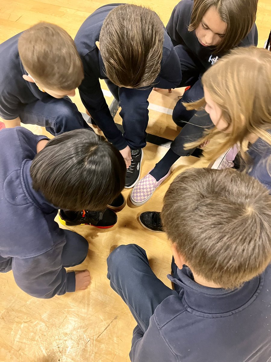 Ms. Holding tweet media