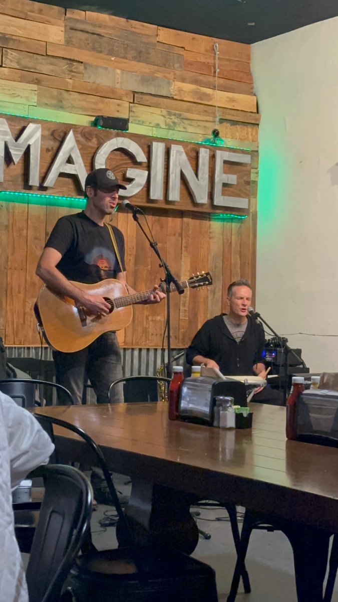 ThreeDayFlight's tweet image. It would be an enormous understatement to say that opening for and then singing with Ari Hest was an absolute blast and huge honor!
Here are a couple of pictures from last night's concert, and hopefully we will have some videos to share soon!
So much gratitude and so much love!!