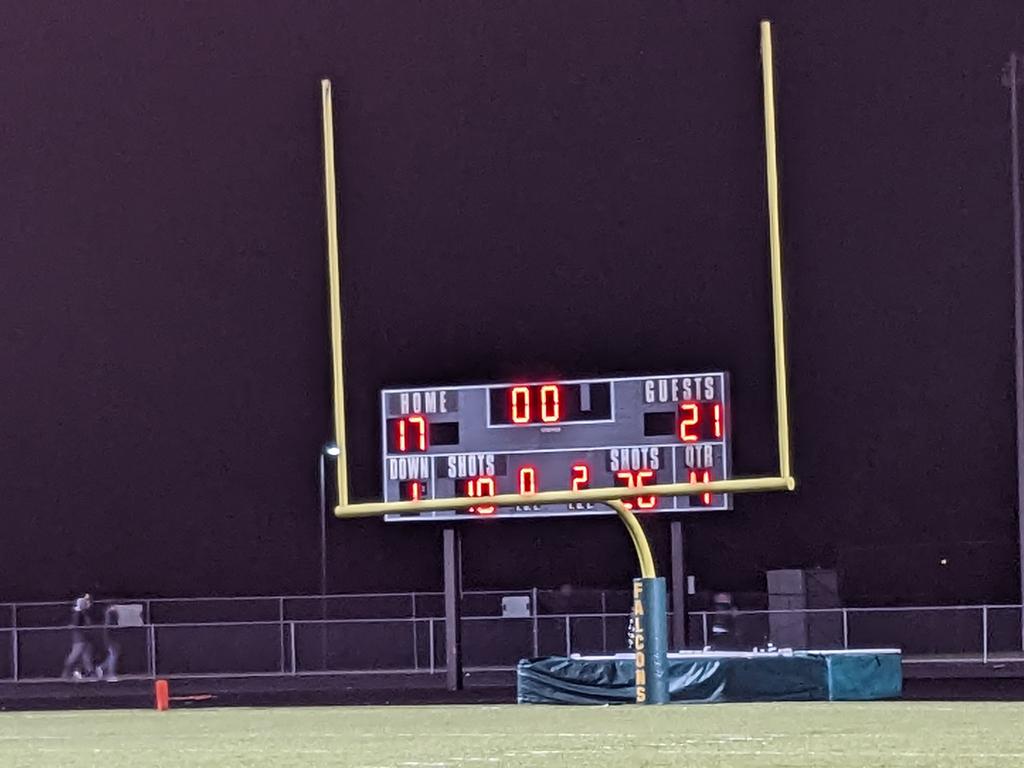 TJHSVikings's tweet photo. The TeeJay Vikings fell short of their goal tonight. Final score was 17-21 in favor of Poquoson. They're still our Vikings! We're proud of all your accomplishments this season! Go Vikings!
#vikingupdate #WeAreRPS https://t.co/gN8UdtOxpH
