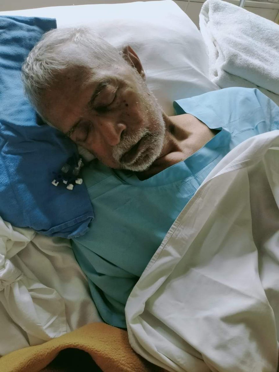 VickyShekher's tweet photo. झारखंड के दिग्‍गज राजनेता डॉ. सबा अहमद ने आज सुबह आखिरी सांस ली। @yourBabulal @yadavtejashwi @NitishKumar @HemantSorenJMM 

https://t.co/YsHnl6R93v https://t.co/34fdVty9h4