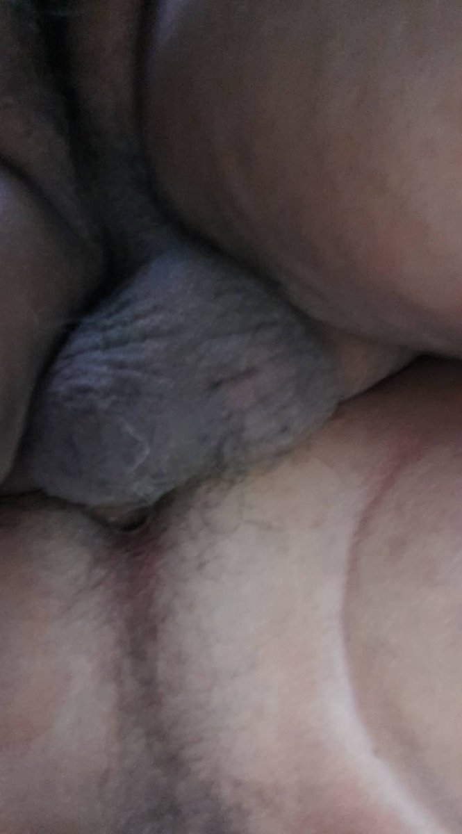 Con la verga de mi viejo hasta el fondo, me dio una preñada bien rica!!