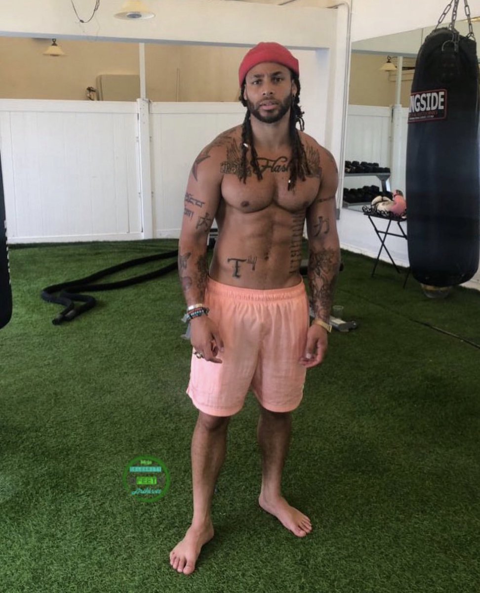 CelebFeetArchives on Twitter: "Flashman Wade #cfaflashmanwade"