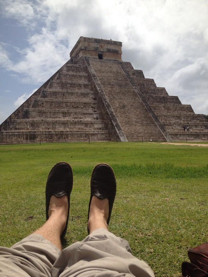 nickandriani's tweet photo. In awe before #Kulkulkan -Chichen Itza. Check in soon for my photo essay from the Yucatan. #tbex #blog #canyoucancun #mexicotrip #MexicoEnQatar https://t.co/JUCyUIoKDw