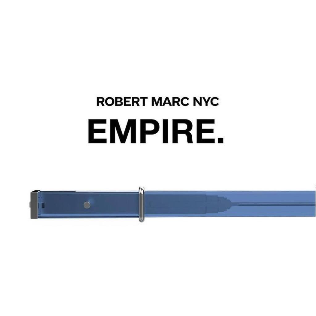 hitchrodney's tweet photo. Empire State of mind… https://t.co/t8FZjPtbed https://t.co/8hMSo5BLfm