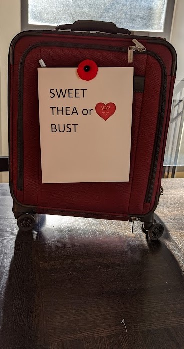w_archer's tweet photo. So... Someone heard that @sweettheabakery is ready to go with their Chrismas baked goods and #Fruitcake

Time to hit the Main Street store in Vancouver!  #SoManyRelatives #SoManyOptions https://t.co/Gq25eBWIBH