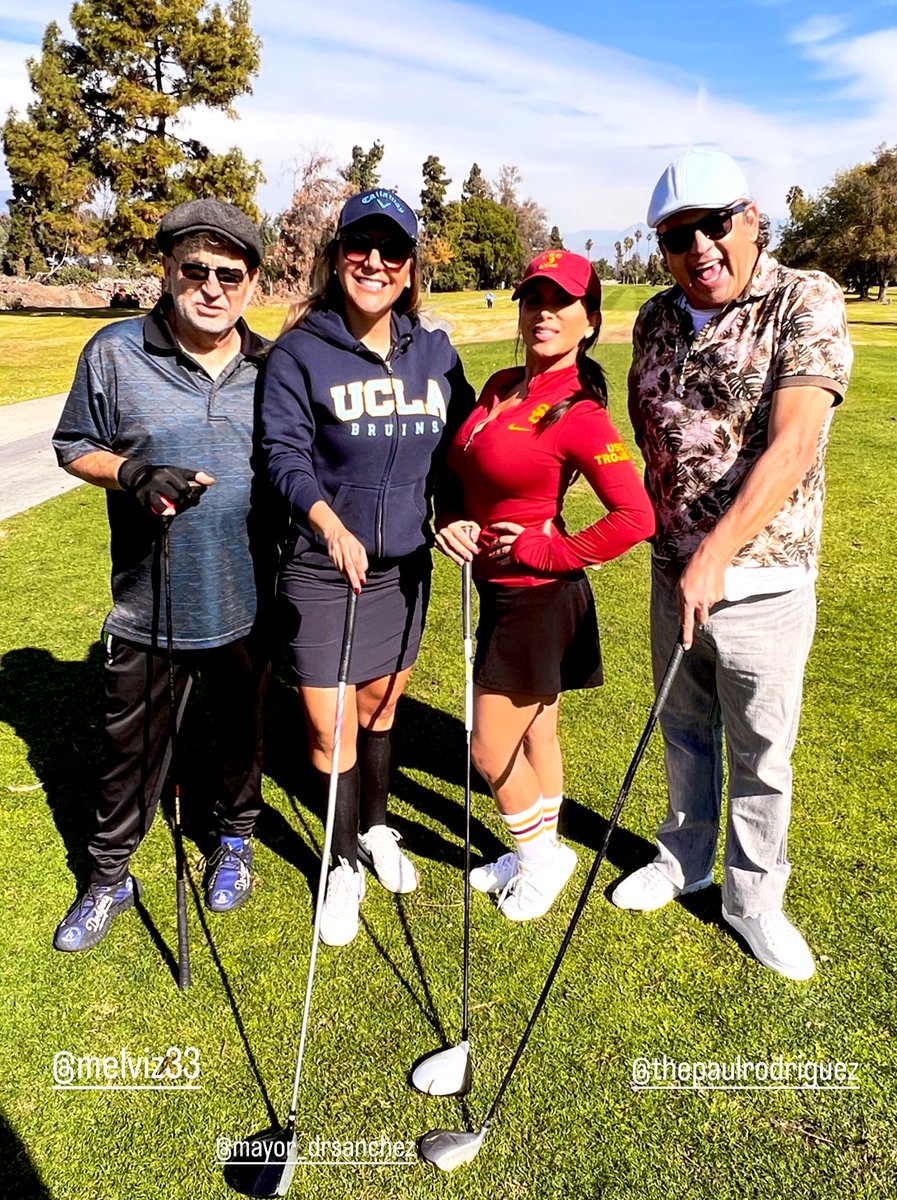 Golf for good, & golfing with an 8-clapper!😉 (We keeps it all love) #rivalryweek #USC #UCLA #chicanas #alumni #GolfForGood #LAwoman #akapablo 😎