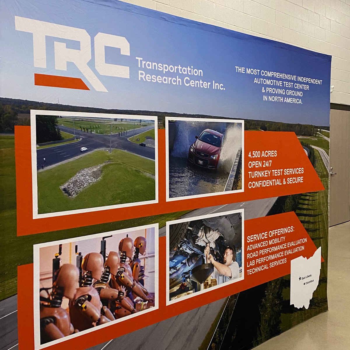 LeadershipOH's tweet photo. Our time today at @TRCPG was spectacular. What an incredible opportunity to learn about the visionary work of transformational actors including TRC, @DriveOhio, #flyohio, @UCChamberChat, @Honda & more. Thanks to @CRandyCole for engineering today's experience. #OhioLeads https://t.co/P8WijTK0XD