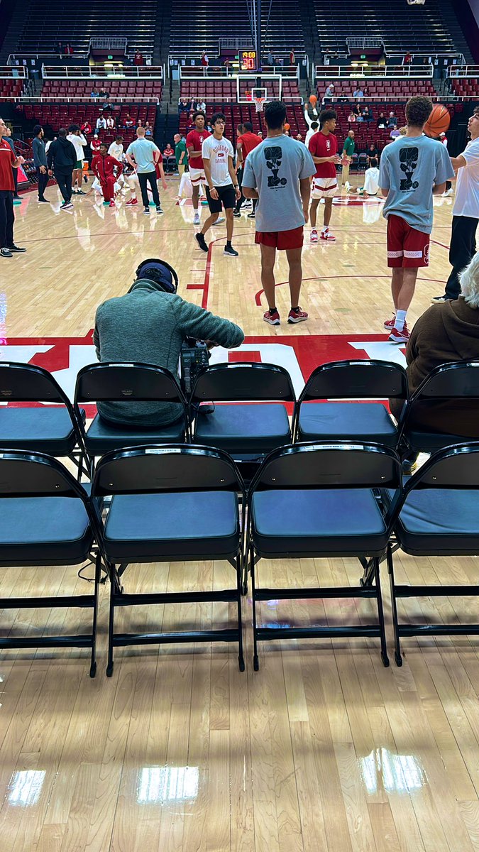 F13XKING's tweet image. Here at the Stanford vs Cal Poly game!!