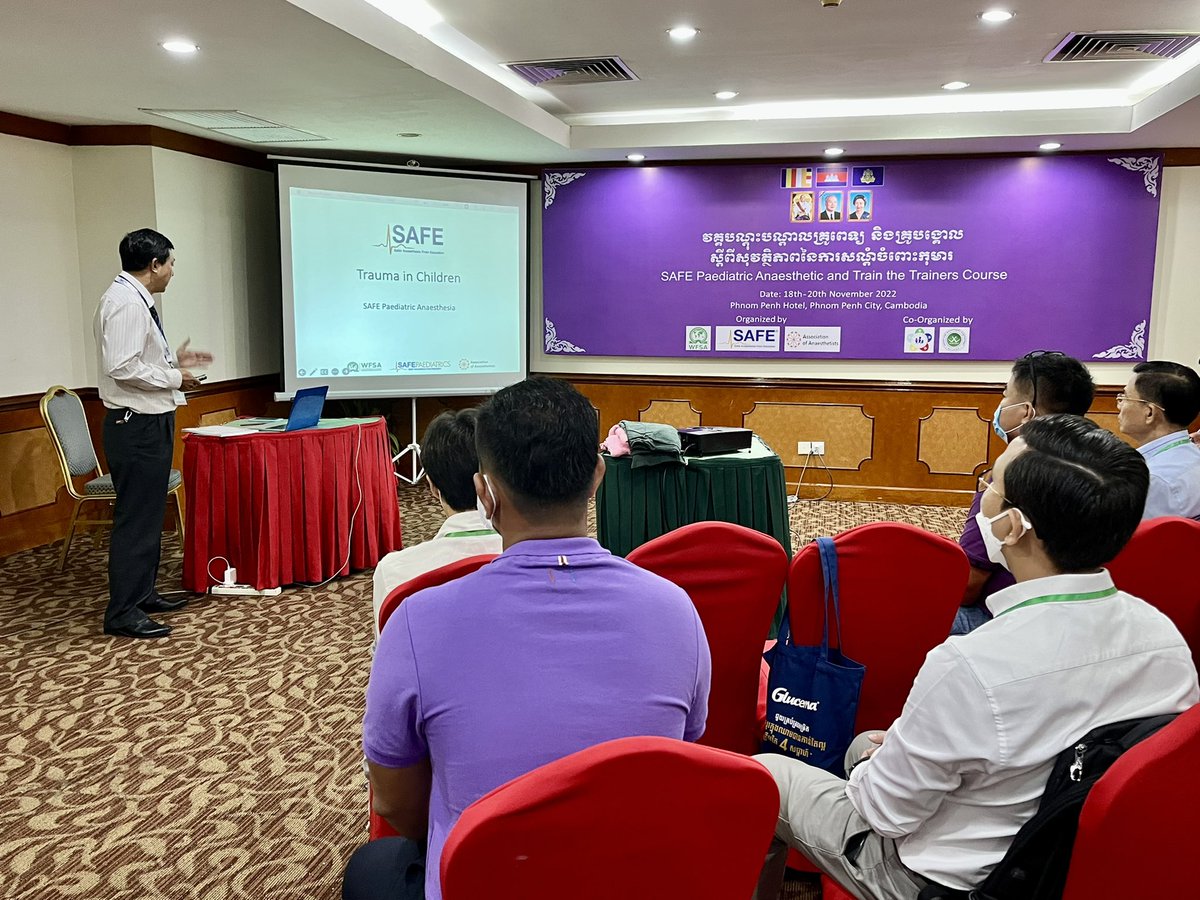 lowri_bowen's tweet photo. Recognition of a sick child scenario demo and trauma in children lecture to kick off day 2 @SAFE_courses #SAFEPaediatrics #Cambodia @Assoc_Anaes @SaferSurgery @wfsaorg @LinnyBaxter https://t.co/vG0YRRmX0y