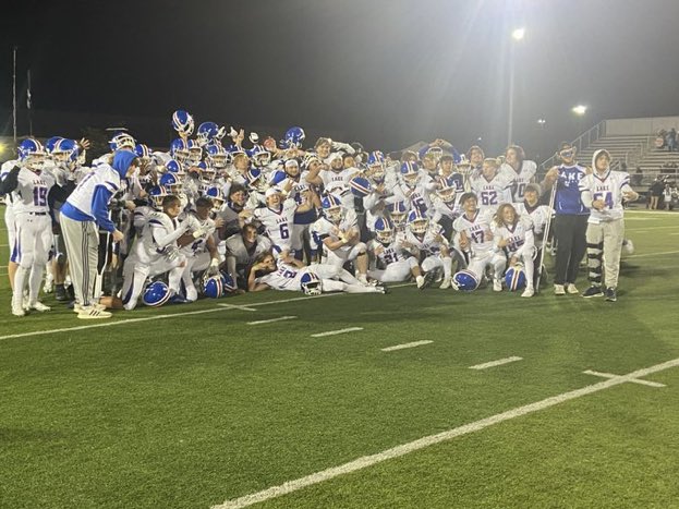 LakePrincipal's tweet photo. More than one team can be a league champion. More than one team can be a Regional Finalist. But when it comes to class - start to finish - this team stands alone. Thanks for the ride, boys. https://t.co/z9ge6xvKlE