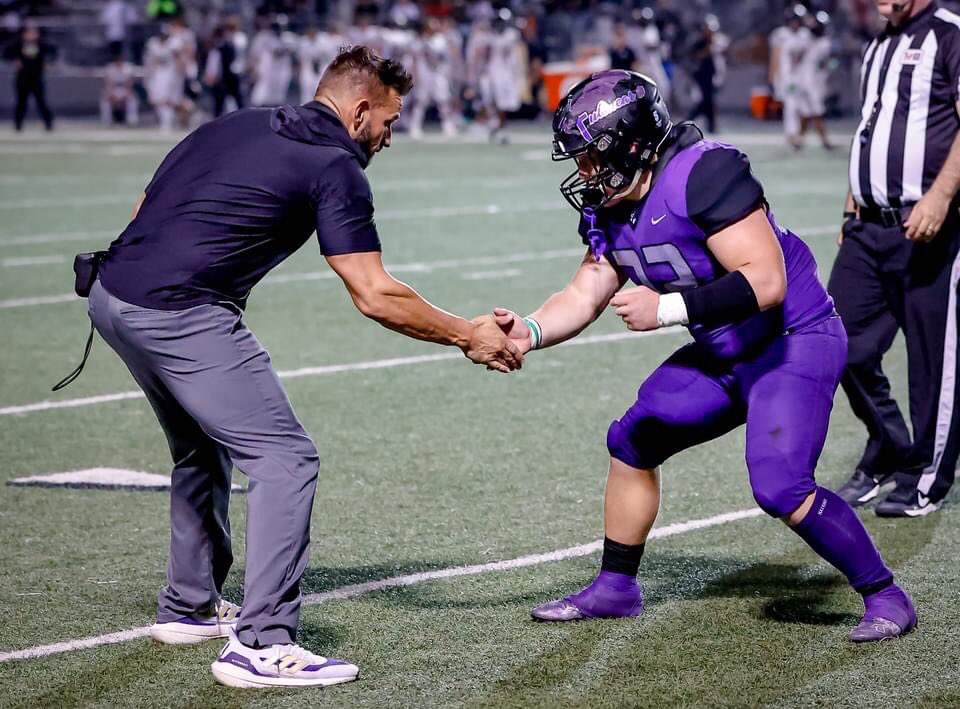 #AGTG After a great conversation with <a href="/Coach_MLeathers/">Coach Leathers</a> I’m excited to announce I’ve recived my 2nd offer to play college football <a href="/CrownCollegeFB/">Crown College Football</a> <a href="/coachcodutti/">Coach Codutti</a> <a href="/Coach_DJones/">Coach DJ™</a> <a href="/Meggett_Tron/">Coach Davin Meggett</a> <a href="/Coach_Morton60/">Christopher Morton</a> #WeAreFu1shear #WideZoneTour
