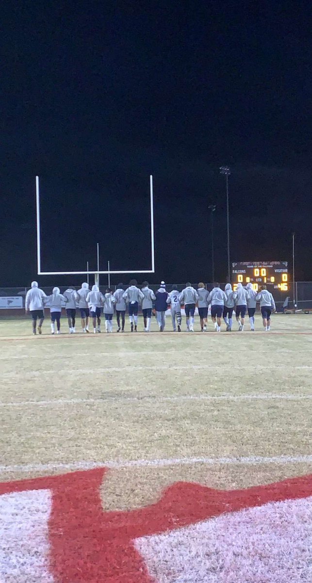 KJ Carter (@kjcarter_16) on Twitter photo Thank you seniors for everything youโve done for our program I couldnโt be more thankful for our coaches, trainers and everyone who supported us.
It was a great junior season ๐ค<a href="/insidethescorps/">North Brunswick Scorpions</a> <a href="/BrunswickNorth/">Scorpion Football</a> Thank you seniors for everything youโve done for our program I couldnโt be more thankful for our coaches, trainers and everyone who supported us.
It was a great junior season ๐ค<a href="/insidethescorps/">North Brunswick Scorpions</a> <a href="/BrunswickNorth/">Scorpion Football</a>
