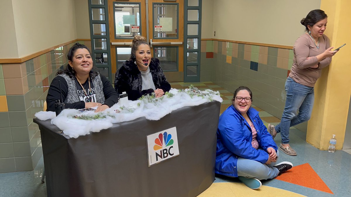 We had our own Macy’s Day Thanksgiving parade <a href="/swisd_sve/">Sun Valley Elem</a> after reading Balloons 🎈 over Broadway. The students decorated their own balloons after learning all about the process from <a href="/Macys/">Macy's</a> parade studio. We even had our principal and assistant principal help out.