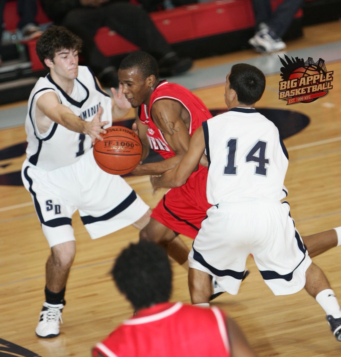 bigapplebball's tweet image. Corey Chandler was one of the top players from #NJ to play in #BABInvitational . In ‘07 he earned 2nd team All-Tourney w/ 26pts &amp;amp; 5 stls &amp;amp; led #NewarkEastSide to a 50-35 win over St. Dom’s. He played collegiately at Rutgers, Binghamton, and William Patterson. #FBF
