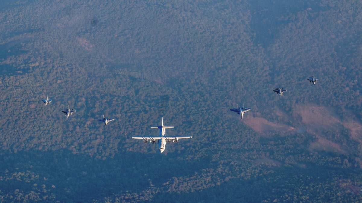 And it's a wrap on the bilateral training exercise between the @IAF_MCC and @TheRSAF . Operating in simulated complex scenarios, participants from both the Air Forces learnt valuable lessons while further enhancing bilateral ties & mutual cooperation. @EAC_IAF 📷 : @Pho_Toky
