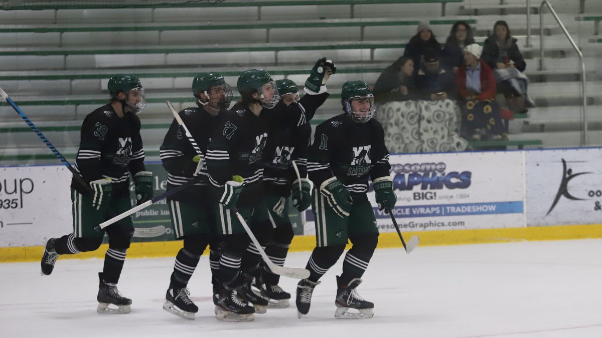 CastletonSports's tweet photo. The rookies came up big in @CastletonMHky's 4-3 win over Southern Maine Friday night, with Jackson Edwards, Anthony Persi, and Jason Atkinson all securing their first collegiate point, while Josh Ward made 31 saves in his first collegiate win!

📰 https://t.co/XF7NaTrJyy https://t.co/ont145X1Oy