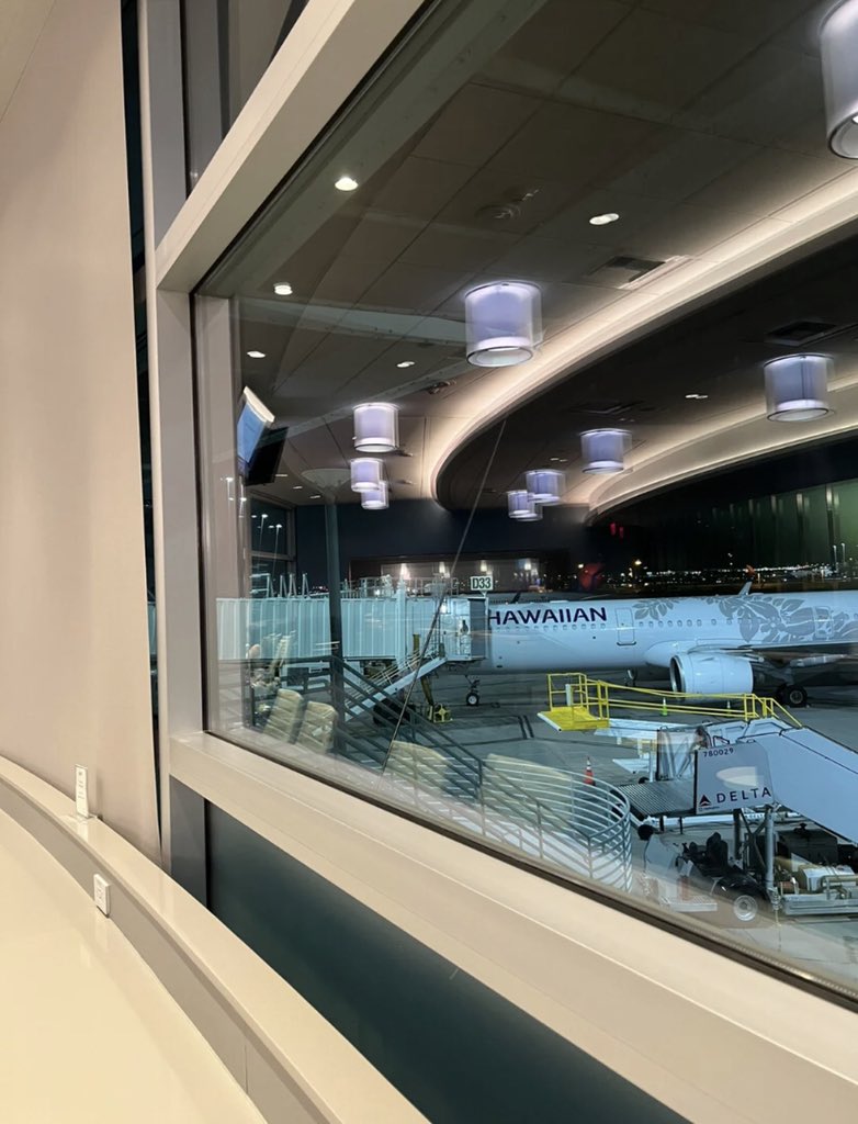 Long time no see, friends of new york, here I am.