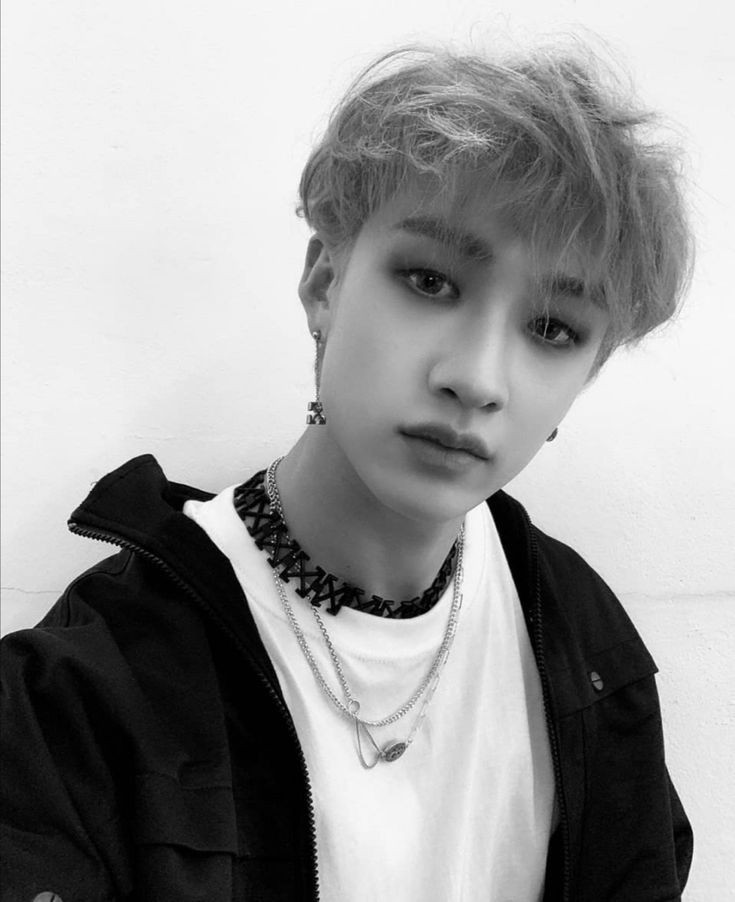 this will be my favorite chan selca FOR EVER with no regrets.