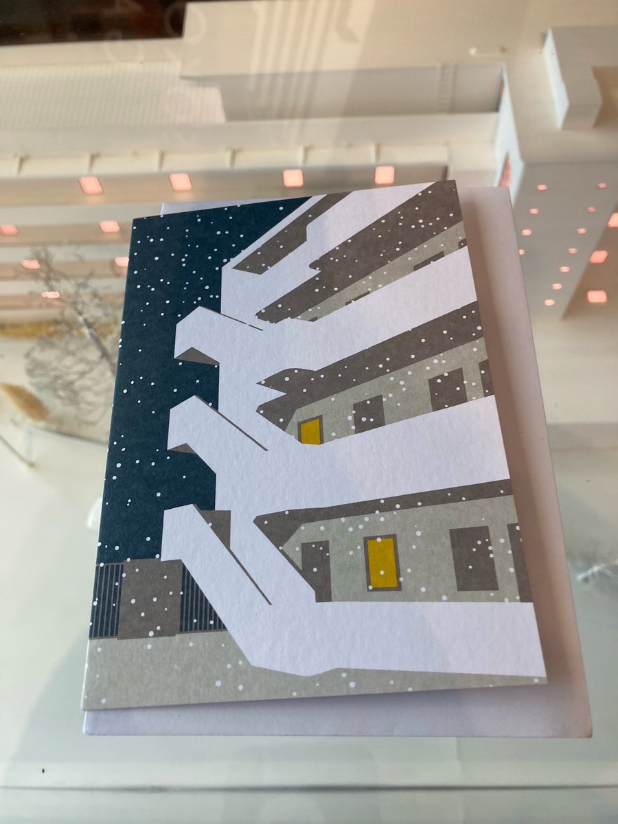 BIG NEWS! We are having a one-off opening on Saturday December 10 for all your Christmas pressies. Authors John Allan, Magnus Englund, Leyla Deybelge and Stefi Orazi will be there signing their books, plus facsimiles of Agatha Christie books and framed Jaqueline Groag textiles.