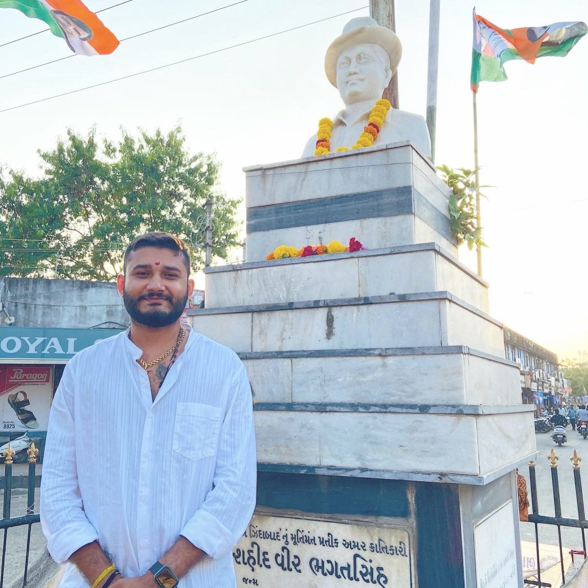 अन्याय के प्रति आवाज़ उठाने वाले लोगों को मानव धर्म की रक्षा करने के लिए एक क्रांतिकारी  के तौर पर ही पहचाना जाता है