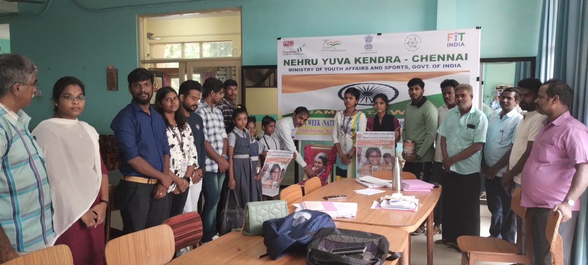 NYKChennai's tweet photo. #Quami Ekta week @ianurgthakur ,@yasministry,@sanjayjavin @nitkm2021,@nyksindia, @Nyksprogramme,@nykssouthzone celebration at youth hostel Adyar Chennai on 19.11.2022 youth club members, volunteers, NYK Staffs, and Deputy Director Shri J.Sampathkumar participated in this program https://t.co/V3ybra4m3x