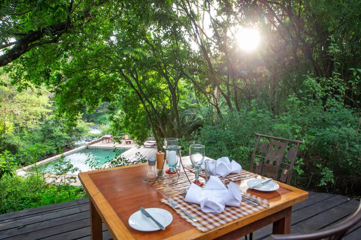 stellamarismega's tweet photo. Will be staying at @RhinoRiverCamp next week when i #ZuruMerupark 
Have you been to Rhino River Camp? A spectacular safari camp located just outside Meru National Park. The collection of 7 tents raised on platforms above the gently flowing Kindani River 
#Youdeserveaholiday https://t.co/bTPLmO9b61