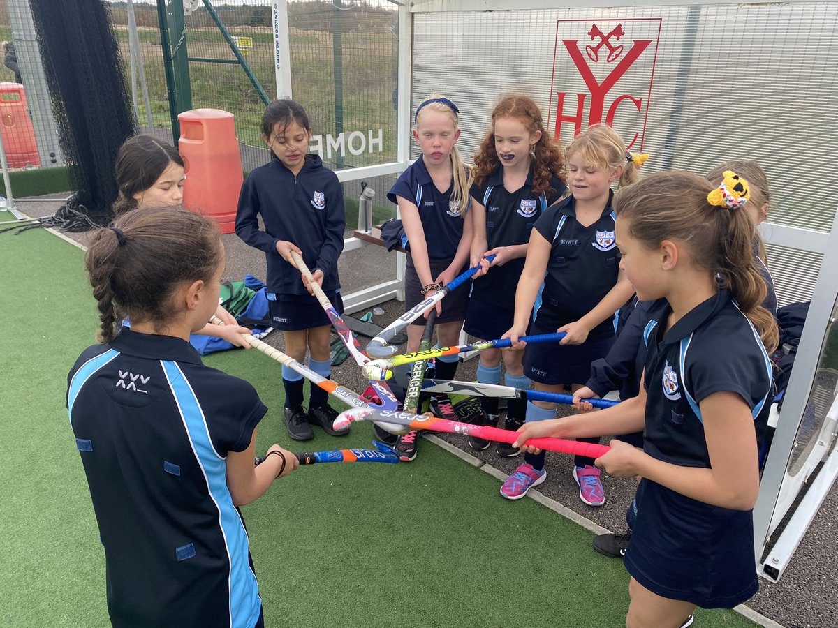 HGSport1's tweet photo. Super proud of our U9A&B teams who came 1st and 2nd at their tournament on Friday! Thank you @YateleyManorSch for hosting #welovehockey #workhardplayfair @HolmeGrange https://t.co/TGYDhwVfEH