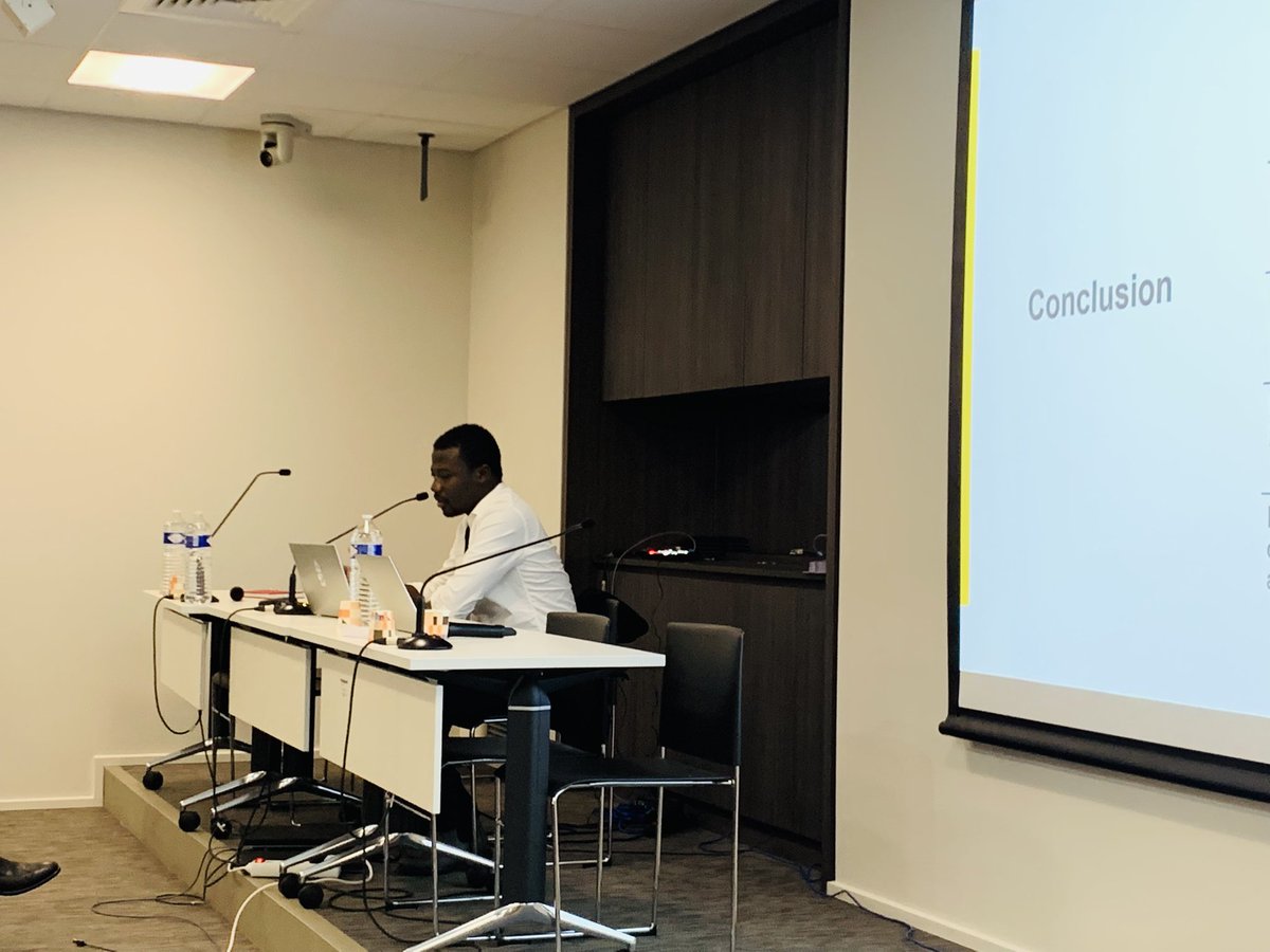 siganelie's tweet photo. Belle prez de @Rencymichel sur « Communs du numérique et accès aux savoirs en Haïti : entre espoirs, utopie et volonté de changement. Ravie d’entendre que la gouvernement en #Haiti s’intéresse aux initiatives du user group. Il faut capitaliser cela, en profiter. #Wikiconvfr https://t.co/uaPZSnqjka