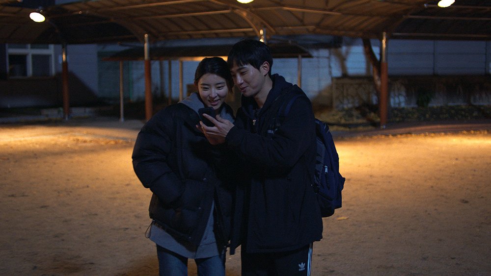 news_Kmovies's tweet photo. لقطات لـ كوون دا هام وَ كوون سو هيون من فيلم #ThroughMyMidwinter
#KwonDaHam #KwonSoHyun https://t.co/flV9RGshXQ