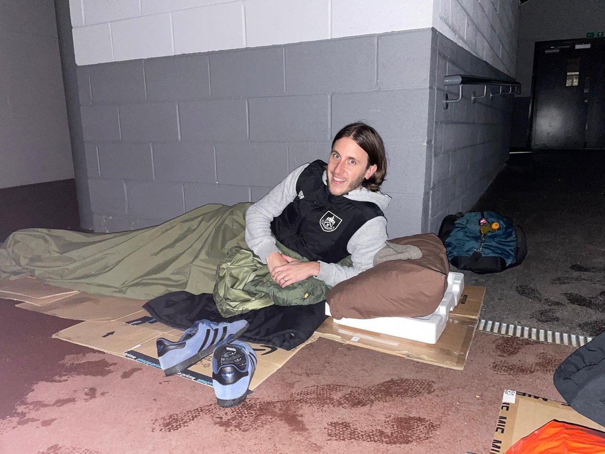 Colqy1898's tweet photo. Thank you to everyone who sponsored @BurnleyFC_Com and other fantastic charities including @SafeNet_UK @PendlesideHosp and @EmmausBurnley for last night’s #TurfSleepout. Wet, cold, uncomfortable and no sleep for 1 night is the least we can do to raise awareness of homelessness. https://t.co/6vNPpTHpfb