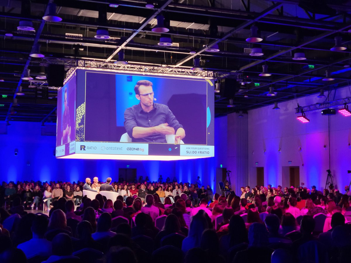 Maximilian N. Günther (@m_n_guenther) on Twitter photo It's rolling! Great panel discussion on the Art and Science of Art and Science, featuring <a href="/GDunnArt/">Greg Dunn Neuro Art</a> and <a href="/xrayartist/">Hugh Turvey HonFRPS</a> at #ratiobg <a href="/RatioBG/">Ratio</a> It's rolling! Great panel discussion on the Art and Science of Art and Science, featuring <a href="/GDunnArt/">Greg Dunn Neuro Art</a> and <a href="/xrayartist/">Hugh Turvey HonFRPS</a> at #ratiobg <a href="/RatioBG/">Ratio</a>