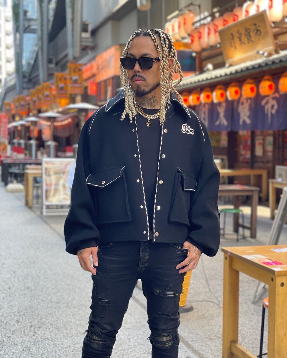 sho_staff_365's tweet photo. S.TIME BLOUSON WOOL JACKET PRM 2022/2023 【LIMITED EDITION】MADE IN JAPAN
2022.11.20 11AM~
S.TIME WEB SHOP
Produced by @SHO_aka_STIME
M⇒総丈67着丈63身幅62裄丈90
L⇒総丈69着丈65身幅64裄丈93
¥52,800 + TAX
#STIME
#STIMEWOOLJACKET
#WOOLJACKET #JACKET
#BLOUSONJACKET #BLOUSON https://t.co/Wy7eokmIB1