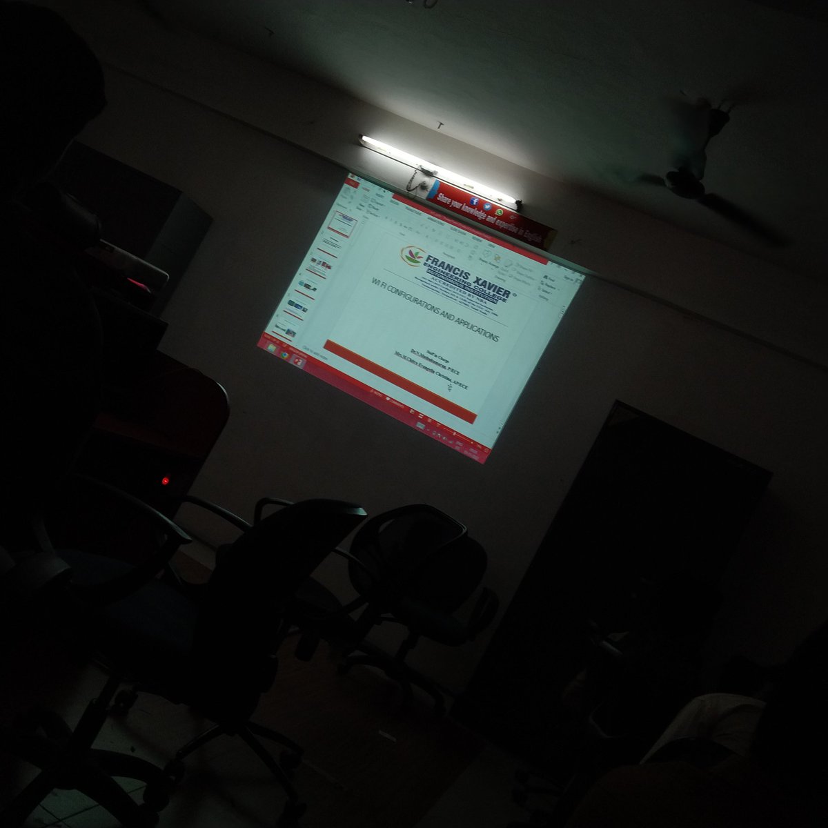bamon_13_'s tweet image. #day06 #FXEC ❤️
#Skilldevelopmentcourse 
#WificonfirgationLab 🖥️  #router #break