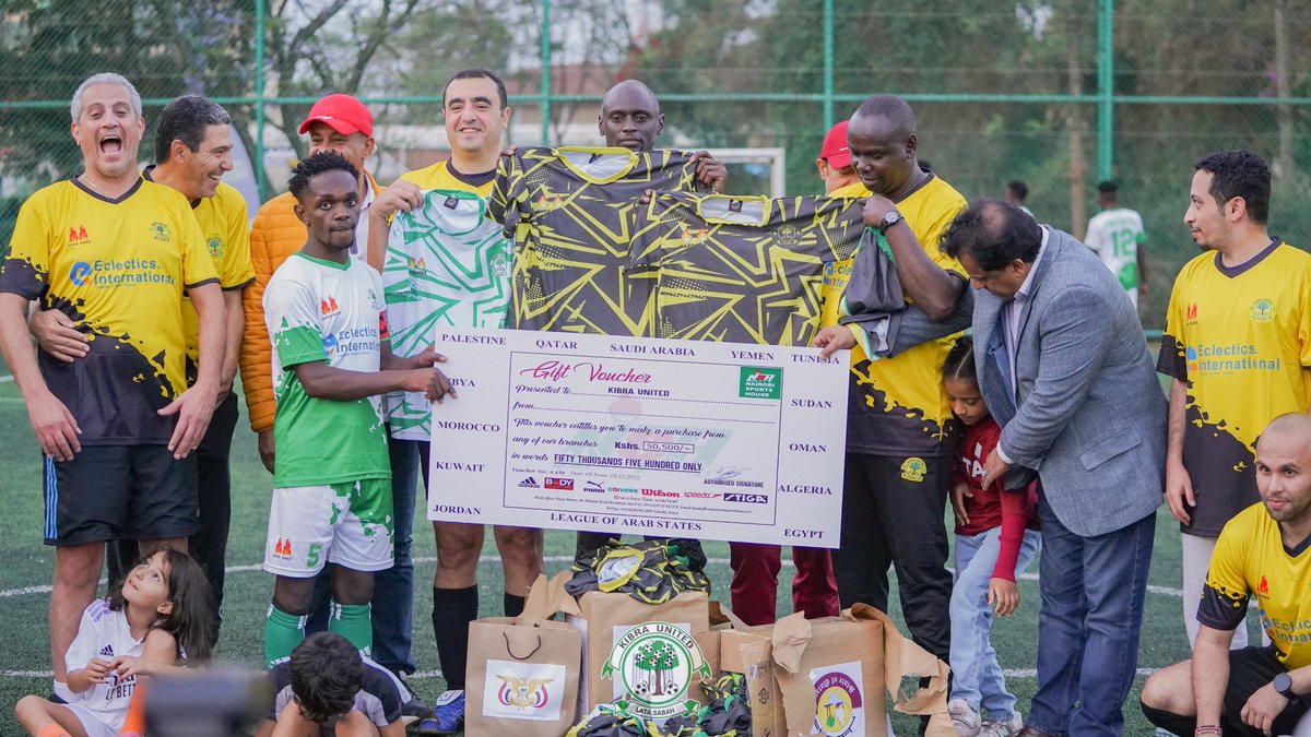 We donated sublimated soccer uniforms and made a joint contribution to the football club's gift voucher.

#Palestine #Kenya