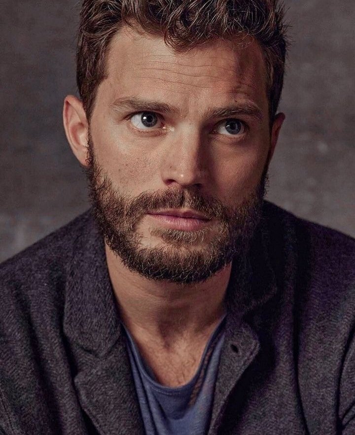 ChrisGreyen's tweet photo. I wish you all a nice Saturday 🌹🍁☕ https://t.co/ACXiajiUoZ