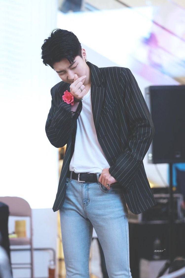 BLACK HAIR. 🖤 #HOONY #이승훈